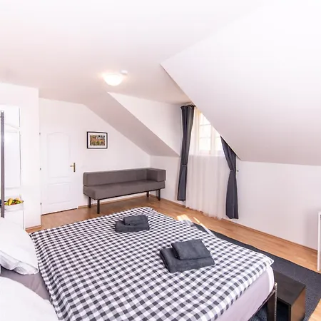 Stribrna Lhota Guest house
