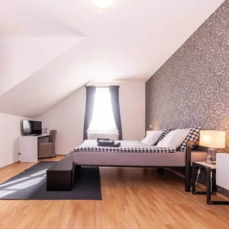 Vendégház Stribrna Lhota 3*