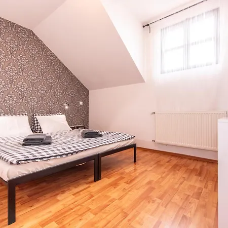 Stribrna Lhota Guest house Mnisek pod Brdy