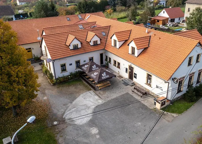 Guest house Stribrna Lhota 3*