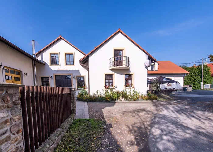 Guest house Stribrna Lhota Mnisek pod Brdy