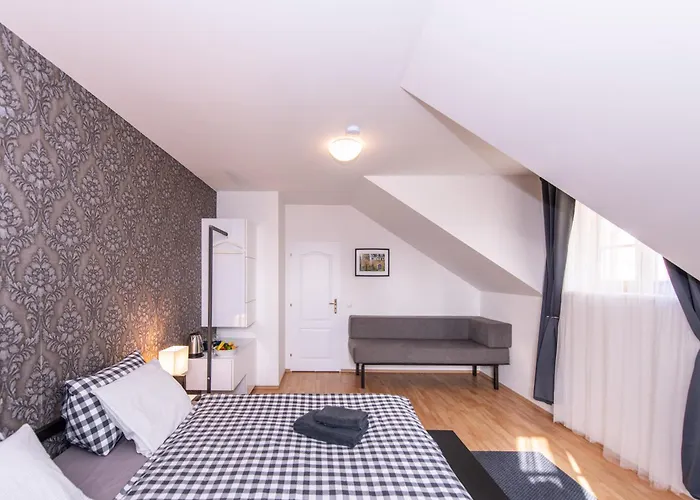 Stribrna Lhota Mnisek pod Brdy