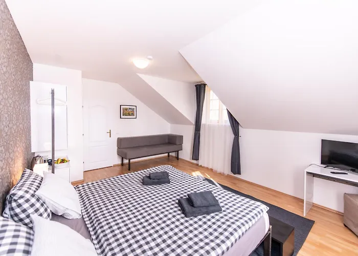 Stribrna Lhota Guest house