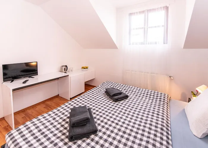 Guest house Stribrna Lhota Mnisek pod Brdy